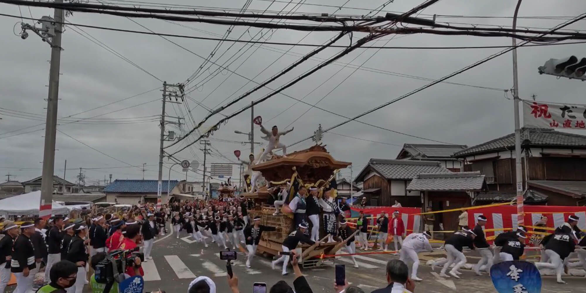 岸和田から近畿へ、鮮魚を運ぶ。 安定した会社で、長く働ける配送ドライバーへ！